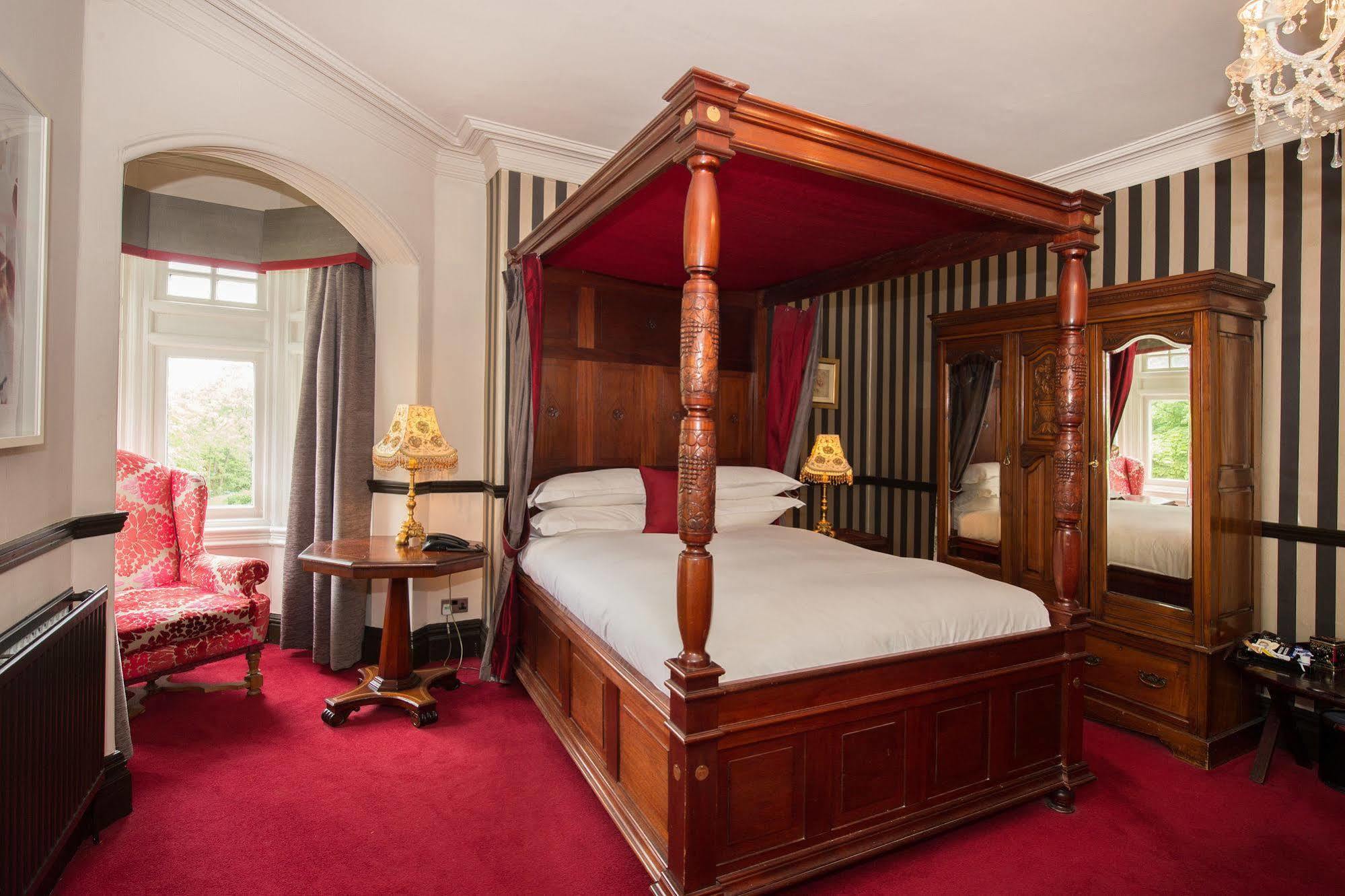 Balmoral Hotel Harrogate Buitenkant foto